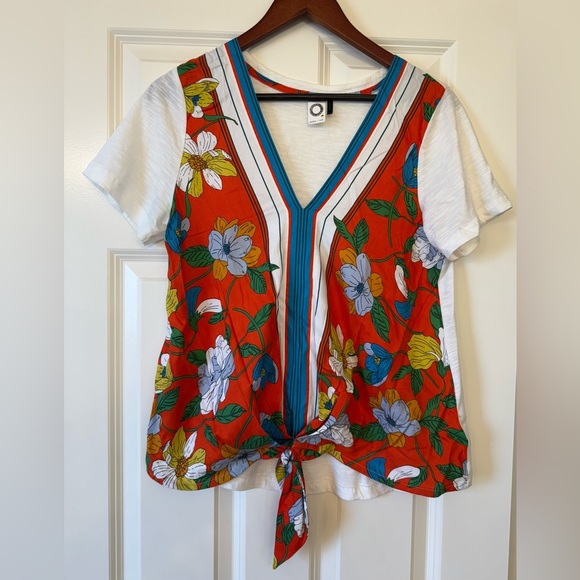 Anthropologie Akemi + Kin Floral Short Sleeve Blouse Top Size Medium - Picture 9 of 9